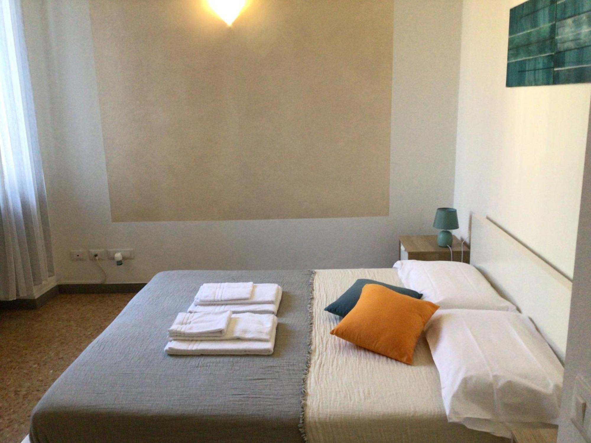 A Due Passi Da Giulietta-Casa Montecchi 维罗纳 外观 照片