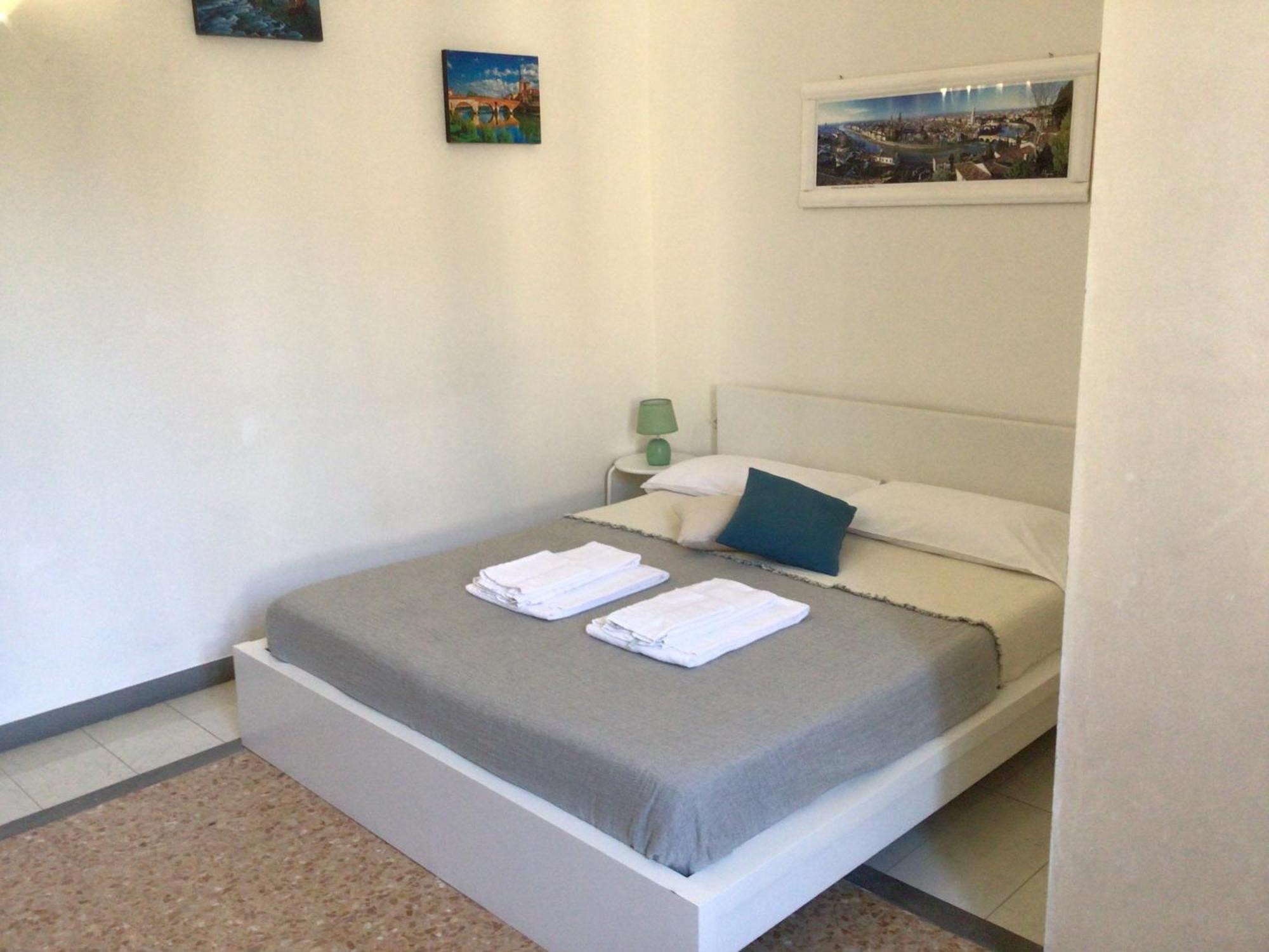 A Due Passi Da Giulietta-Casa Montecchi 维罗纳 外观 照片